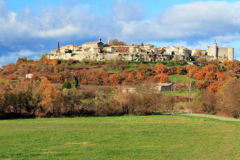 Village perché de Lussan 